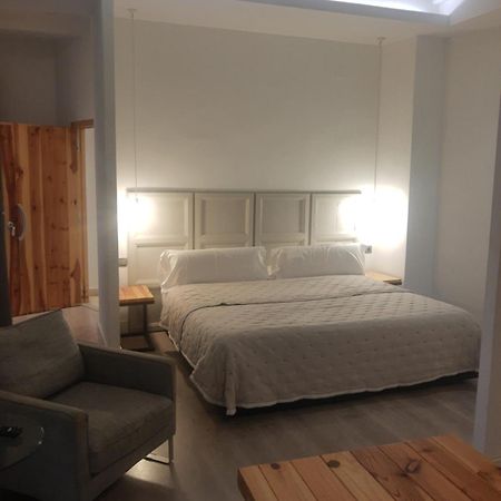Las Coles Apartasuites Xàtiva Exteriér fotografie