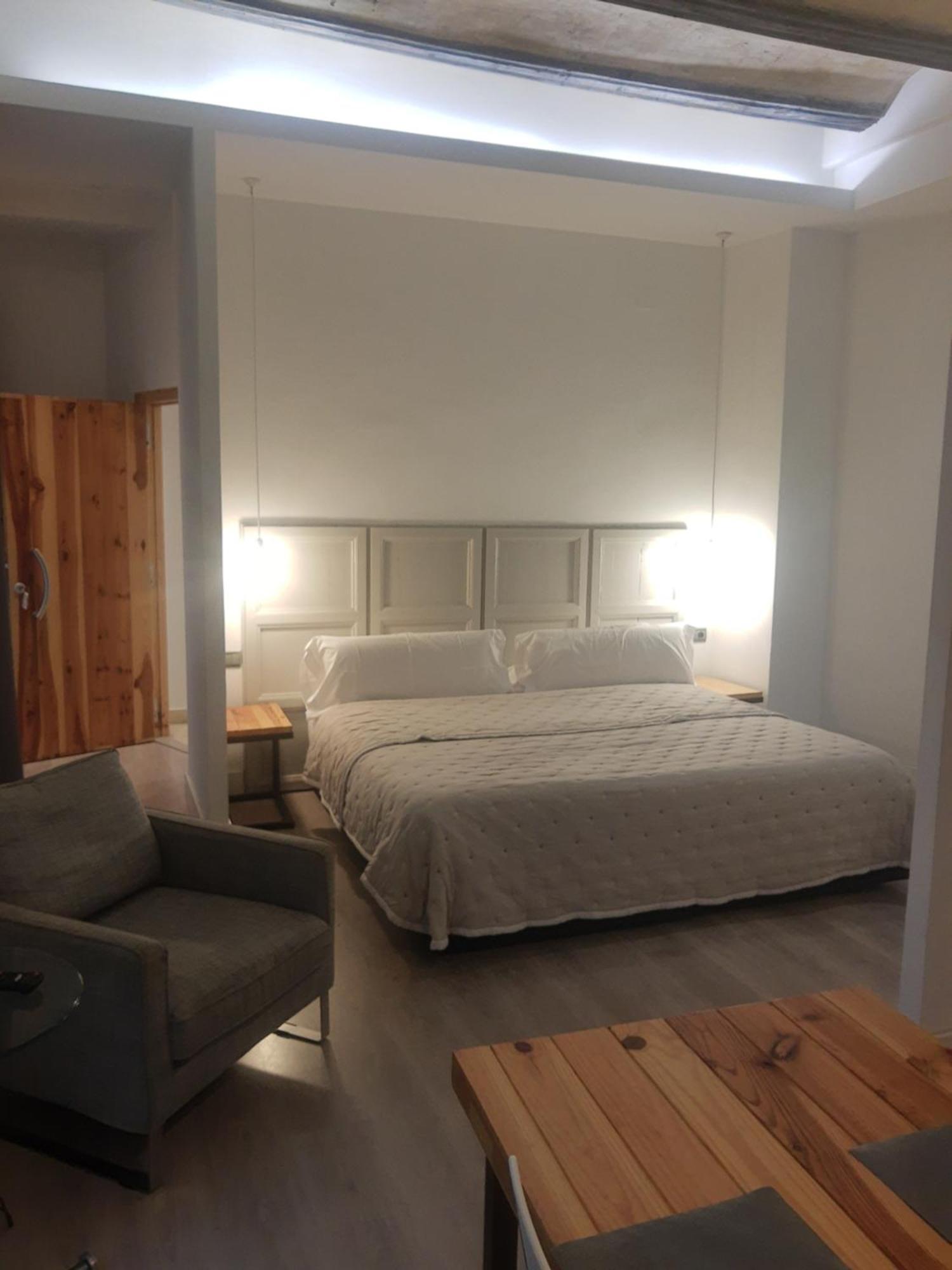 Las Coles Apartasuites Xàtiva Exteriér fotografie